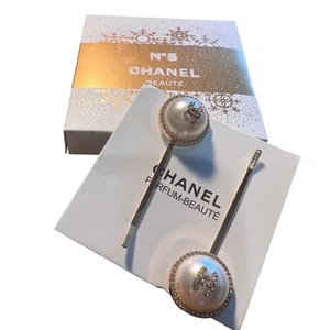 CHANEL großes Set Perlen Strass Gold Haarnadeln Brandneu in Box - Bild 1 von 3
