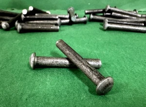 Remaches semicirculares DIN 660 acero remaches en blanco cabeza semicircular remaches de acero remaches completos - Imagen 1 de 2