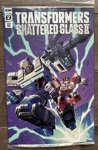 Transformer Shattered Glass Autobot BLASTER COMIC Hasbro Pulse Exclusive WFC IDW - Picture 1 of 2