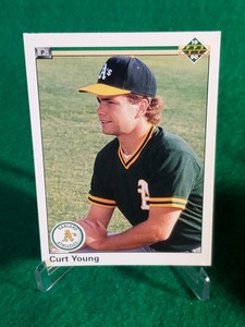 1990 Upper Deck #4 Curt Young Oakland Athletics