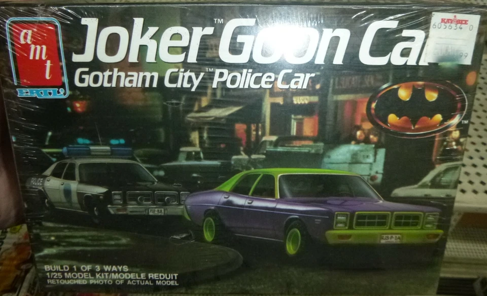 AMT 1 25 Scale Kit Joker Goon Car Gotham City Police #6826 Batman Factory