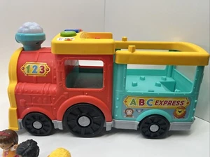 Fisher-Price Little People ABC Animal Train Toddler Learning Toy for 1 Year 🔥 - Picture 1 of 17