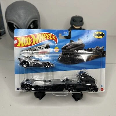 EXCELLENT CONDITION Hot Wheels Super Rigs Chrome Batmobile Hauler 2025 NEW 1/64 - Image 1 of 4