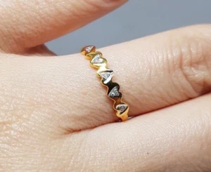 Vintage Handmade 18k Gold Genuine Diamond Half Eternity Heart Cute Ring Size7.25 - Picture 1 of 7
