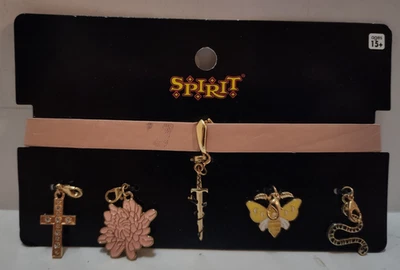 Espíritu Halloween Chica Dije Gargantilla Disfraz Collar Rosa Espada Cruz Abeja LEER Foto 1 de 4