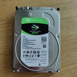 Seagate Barracuda 4TB 3.5 Inch SATA 6 Gb/s 5400 RPM 256 MB Cache ST4000DM004 - Photo 1/1