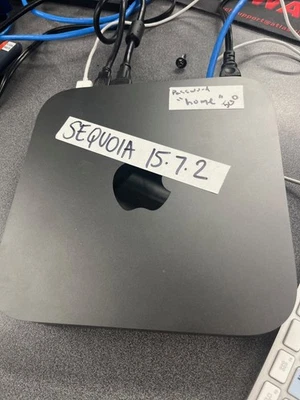 Apple Mac Mini 512GB SSD Intel Core i7 6 Core 3.2GHz 32GB Space Gray 2018 - Image 1 of 4