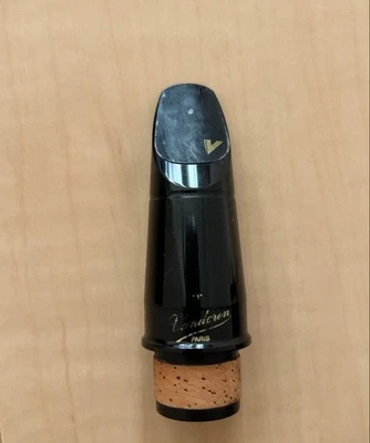 Vandoren CL4 Clarinet Mouthpiece - Image 1 of 3