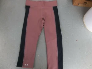 NWT WOMEN'S Under Armour HG ARMOUR CAPRI/LEGGINGS PANTS.SMALL.Brand New for 2020 - Picture 1 of 4
