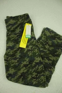 NEW Boys Lounge Pants Large 12 - 14 Green Camo Camouflage Pajamas PJs Plush - Picture 1 of 4