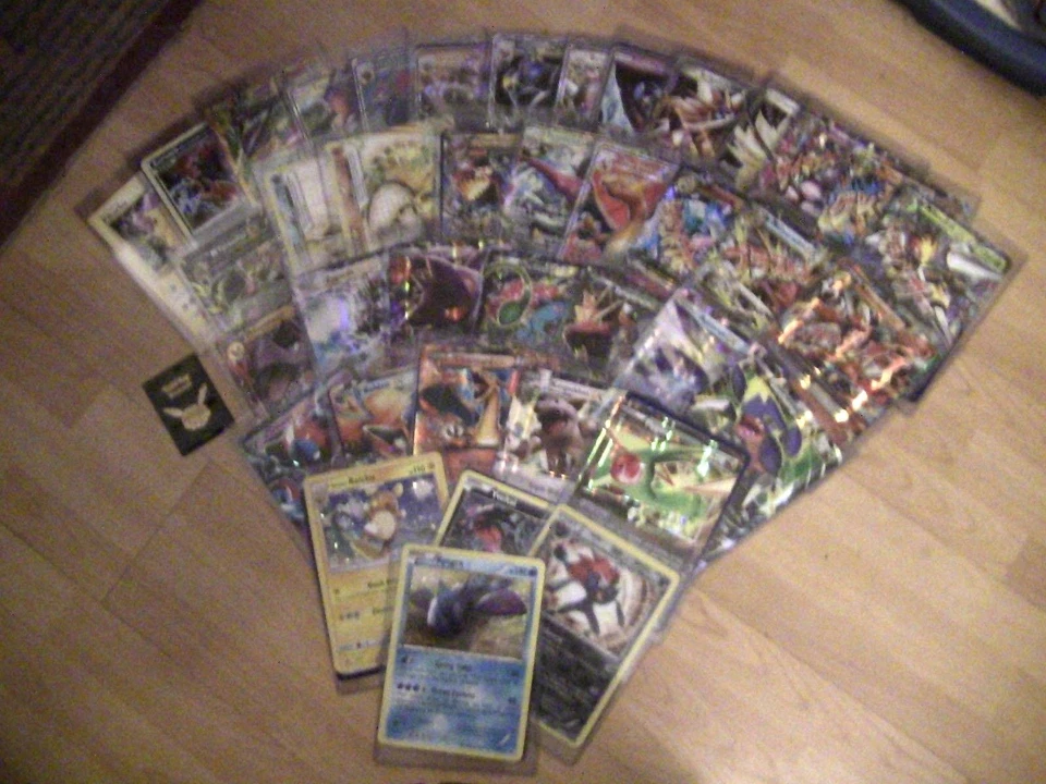 Pokemon Jumbo oversized cards Mint/ near mint stored in sleeves - Image 1 of 4