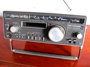 Sony CRF-1 Communications Radio - Zdjęcie 1 z 15