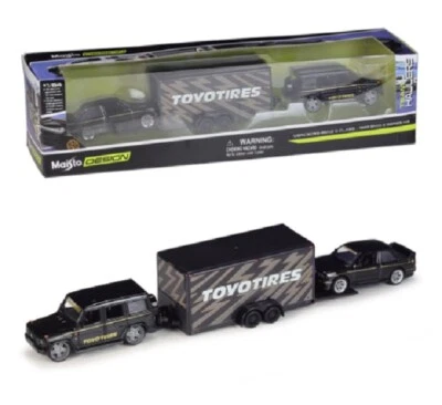 Maisto 1:64 G-Class Trailer 1988 BMW M3 Diecast Model Car - Image 1 of 3