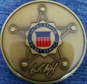 Director of the United States Secret Service USSS Director Challenge Coin - Picture 1 of 2