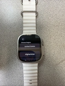 Cinturino sbloccato Apple Watch Ultra 2 49MM titanio bianco - Foto 1 di 6