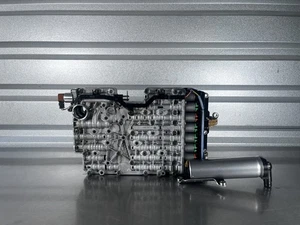 2017-2021 Jeep Grand Cherokee 3.6L 850RE Transmission Valve body and Module OEM - Picture 1 of 21