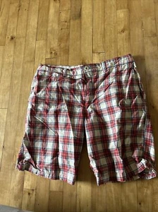 Banana Republic Classic Fit Shorts Mens Size 36 Tartan Plaid red/white - Picture 1 of 7