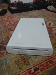 Consola Nintendo Wii U Blanca 8GB - Solo Consola - Probada y Funcionando - Imagen 1 de 4