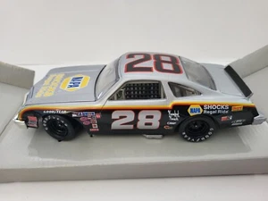 Buddy Baker 1/24 #28 Oldsmobile NAPA 1998 release. HO - Picture 1 of 7
