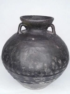 Rare Cambodian Khmer Thick glazed Lug Handle pot - Picture 1 of 12