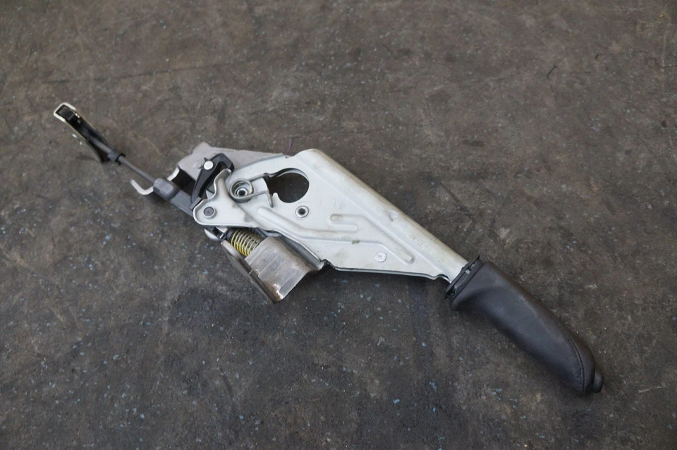 Conjunto de freno de mano de emergencia OEM 34406876774 BMW SERIE 1 2 3 4 2010-19 Foto 1 de 3