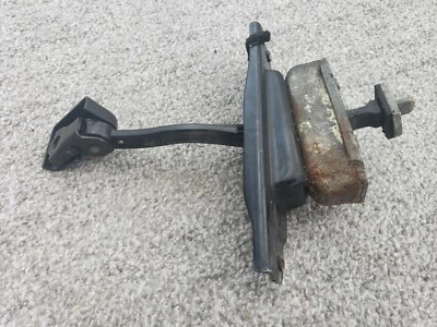 Infiniti M35 2006 puerta trasera izquierda tapón de verificación fabricante original Foto 1 de 2