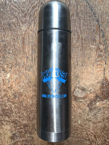 Vintage New York Knicks Metal Thermod Insulated Beverage/Mug Cover