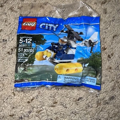 New & Sealed Lego CITY 30311 Swamp Police Helicopter Polybag VINTAGE Pilot Set - Image 1 of 2