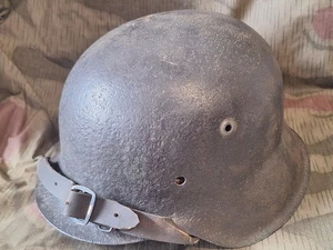 Wehrmacht Stahlhelm mit Innenfutter Sturmriemen 2. WK M40 M35 M42 - Bild 1 von 6