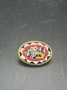 Micro Mosaic Oval Floral Brooch Gold Tone Pin Vintage - Picture 1 of 3