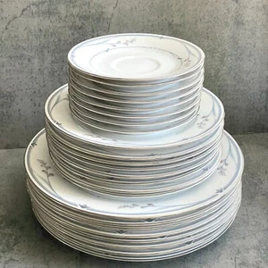 Juego de 24 platos Legendary by Noritake Chelsea Morn 3686 10,5" 8,25" y 6" vintage - Imagen 1 de 6