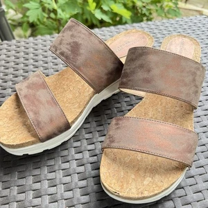 Adrienne Vittadini Cara Brown Gold Metallic Wedge Heel Slide Sandals Sz 9.5 M - Picture 1 of 13