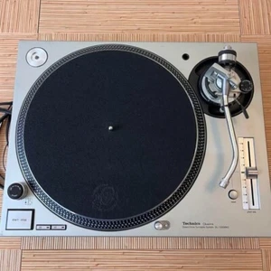 Technics SL-1200MK5 Silver Direct Drive DJ Tocadiscos Sistema SL1200MK5 Usado - Imagen 1 de 5
