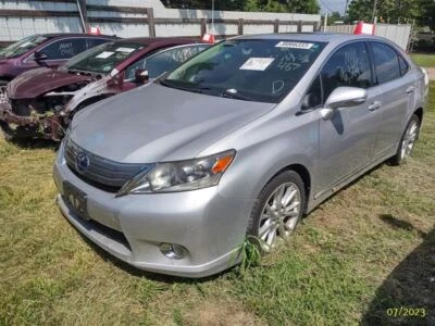 Chassis ECM Power Supply Right Hand Front Dash Fits 10-11 LEXUS HS250H 2869789 - Image 1 of 4