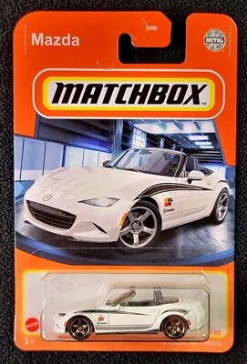 2022 Matchbox 61/102 White 2015 Mazda MX-5 Miata - Image 1 of 2