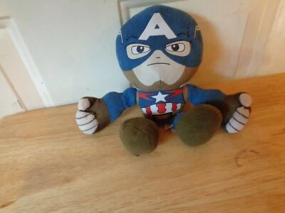 Figura de peluche Just Play Marvel Kids Avengers Age of Ultron Capitán América 2015 Foto 1 de 4