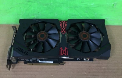 ASUS AMD Radeon R9380 4GB GDDR5 Graphics Card STRIX-R9380-0C-4GD5-2DIS (TESTED) - Image 1 of 4