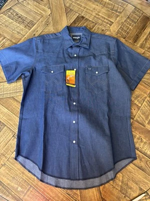 ¡NUEVO! Camisa de Trabajo Wrangler Para Hombres GRANDE Sólida Azul Marino Corte Vaquero SS Perla A Presión 037 Foto 1 de 4