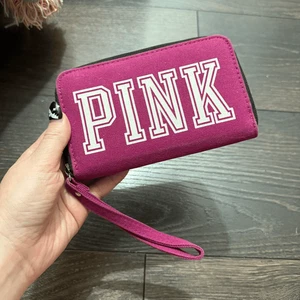 Victoria’s Secret Pink Y2K 2000s Zip Around Wallet Wristlet - Picture 1 of 3