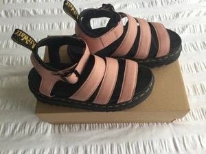 Dr. Martens Women's Blaire Leather Sandal Size 4 - virtually new only worn twice - Picture 1 of 6