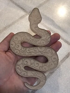 6 Inch Danger Noodle Snake Silicone Mold  - Picture 1 of 1