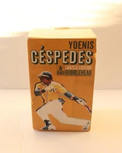 🌟 2013 YOENIS CESPEDES OAKLAND ATHLETICS SCREW ON BLACK BAT BOBBLEHEAD A'S SGA - Picture 1 of 6