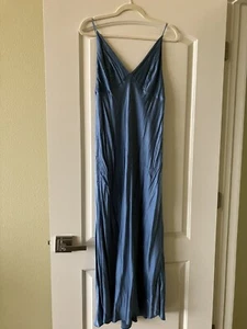 Vintage 100% Silk Long Night Gown M/L - Picture 1 of 7
