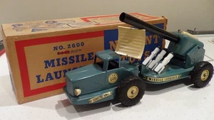 1957 Vintage Nylint #2600 Bauchnabel Küstenverteidigung Raketenwerfer Ära des Kalten Krieges - Bild 1 von 16