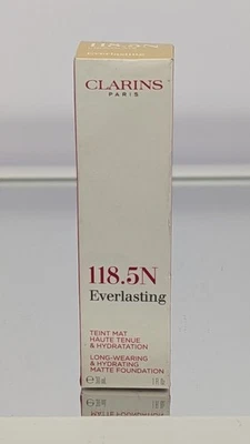 Clarins Everlasting Long Wearing  Hydrating Matte Foundation 118.5N CHOCOLATE  - Image 1 of 4