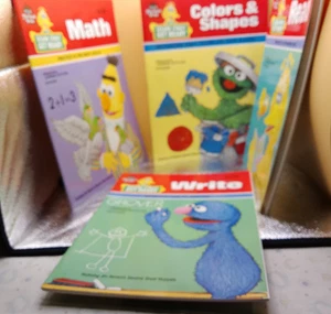 Sesame Street Read Write Math Colors Bert Oscar Big Bird Grover book 80s NOS lot - Picture 1 of 5