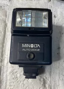 Minolta Auto Flash 220x Shoe Mount Flash TESTED (TURNS ON) - Picture 1 of 3