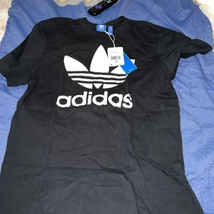 Adidas Men's Short-Sleeve Trefoil Logo Graphic T-Shirt - Picture 1 of 2