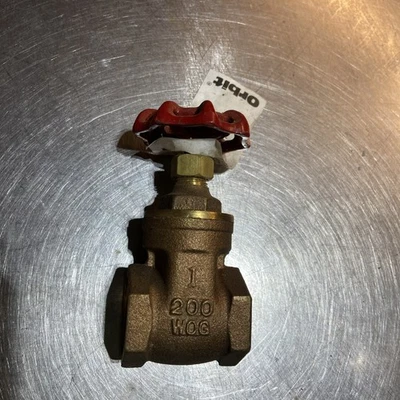 Orbit 1" Threaded Gate Valve Model 41018 - Image 1 of 4