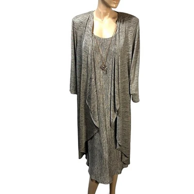 Conjunto de vestido y chaqueta drapeada R&M Richards para mujer color topo metálico arrugado 22W Foto 1 de 4